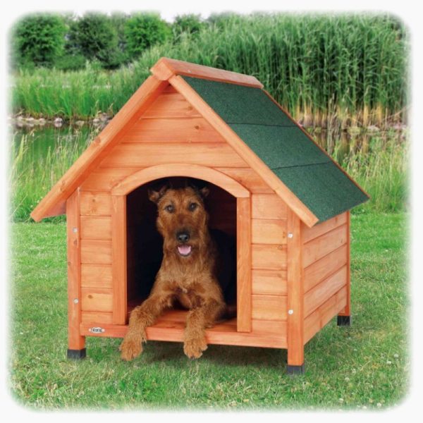 Drvena kućica za pse