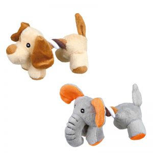 Plišane životinje na kanapu igračke za pse